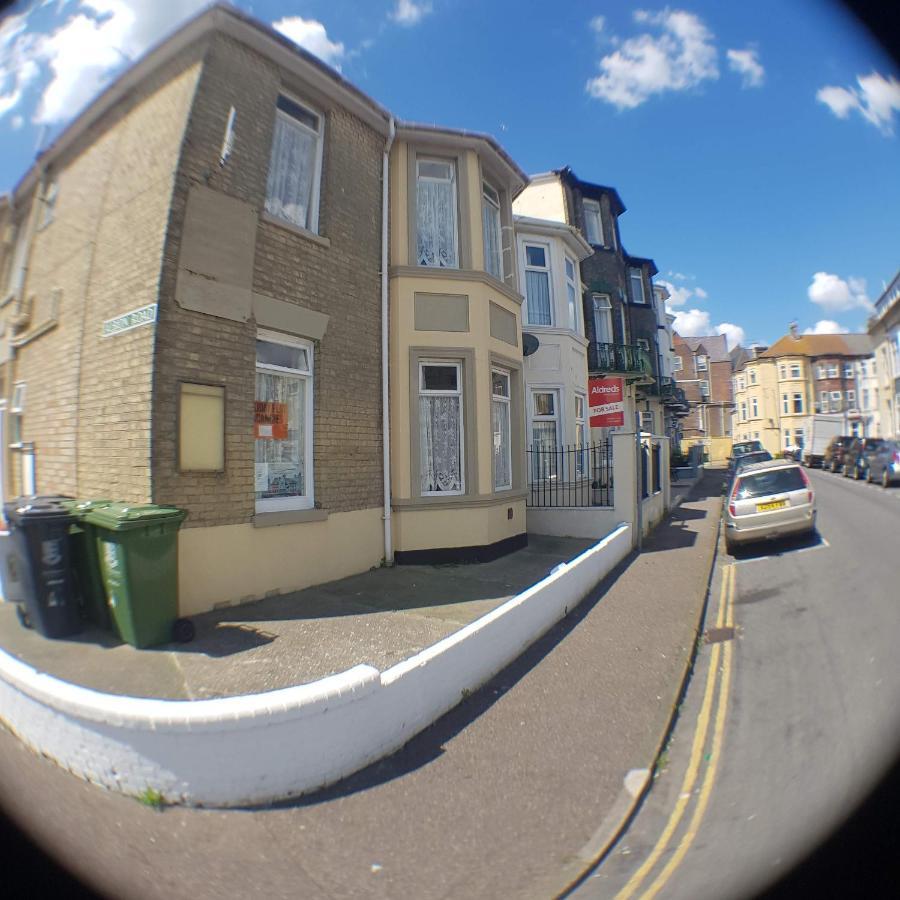 4 Berth Ground Floor Flat Glen Villa 1 Great Yarmouth Exterior photo